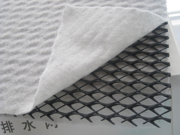 三維復(fù)合排水網(wǎng)的特點構(gòu)造 三維排水網(wǎng)用在哪里
